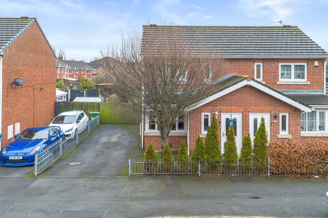 15 Viscount Road, Warrington photo 2