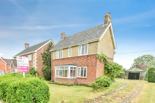 2-bed detached on 182, St. Ediths Marsh, Chippenham, £350,000