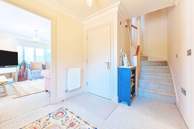 8, Lillywhite Road, Westhampnett photo 2