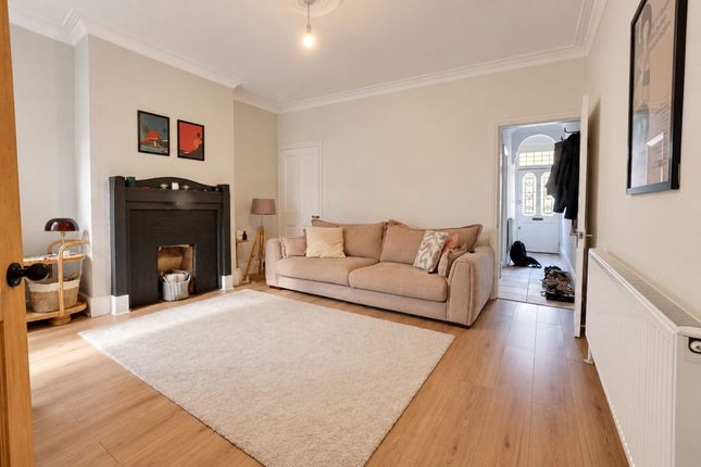 3 Adderley Road, Leicester photo 2