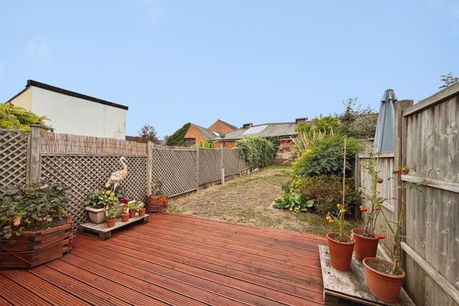 76, Lysons Road, Hampshire photo 3