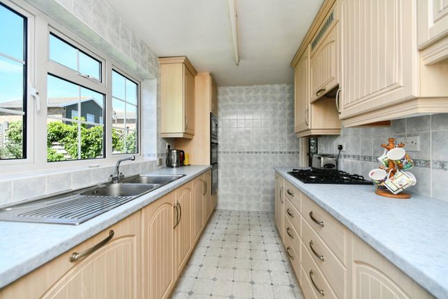 55, Saltdean Vale, Brighton photo 3