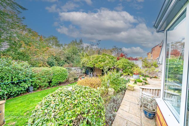 14, Stag Drive, Huntington, Cannock photo 4