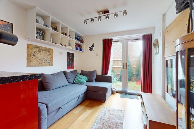 19, Llewellyn Chase, Milton Keynes photo 4