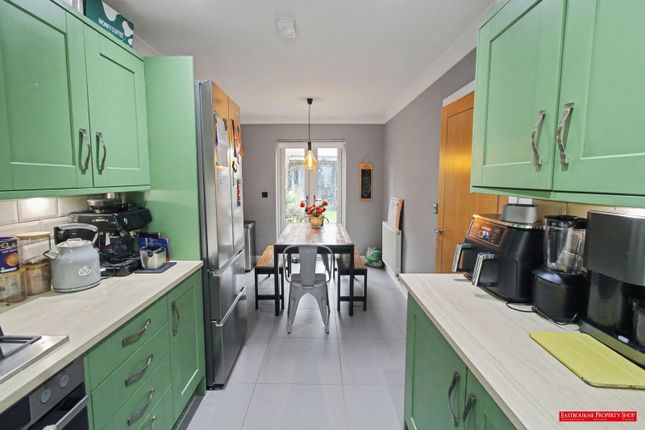 15, Woodacres Way, Hailsham photo 4