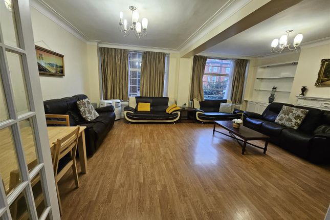 Flat 8, Harrowby Court, Harrowby Street, London photo 3