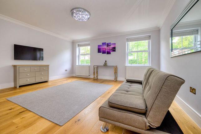 Duplex for sale in Peppard Road, Sonning Common, South Oxfordshire