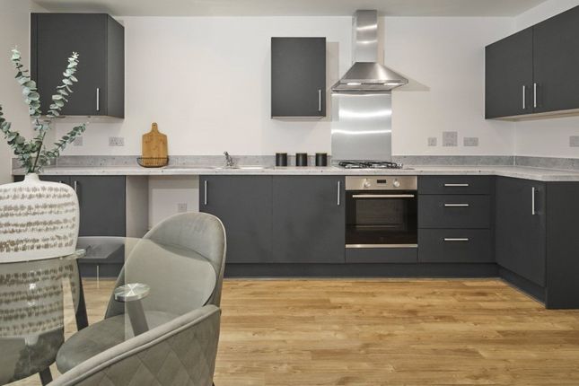 76 Spey Road, Reading photo 2