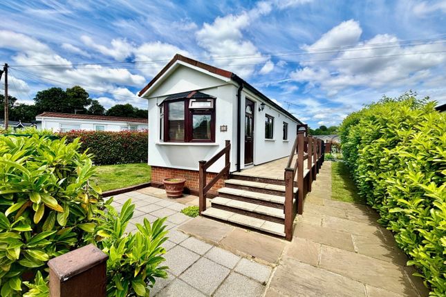 Mobile/park home for sale in Kay Avenue Meadowlands, Addlestone, Surrey