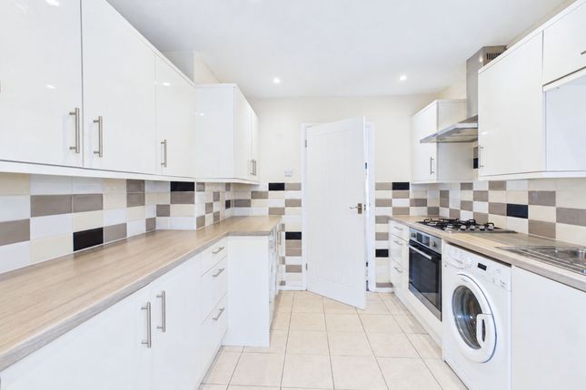 20 Gloster Drive, Bognor Regis photo 2