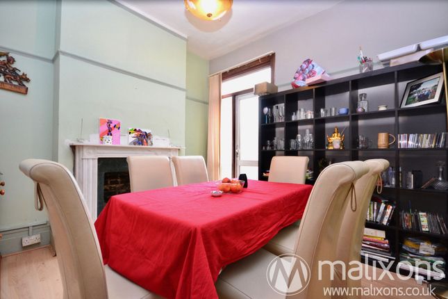 106 Melfort Road, Thornton Heath photo 3