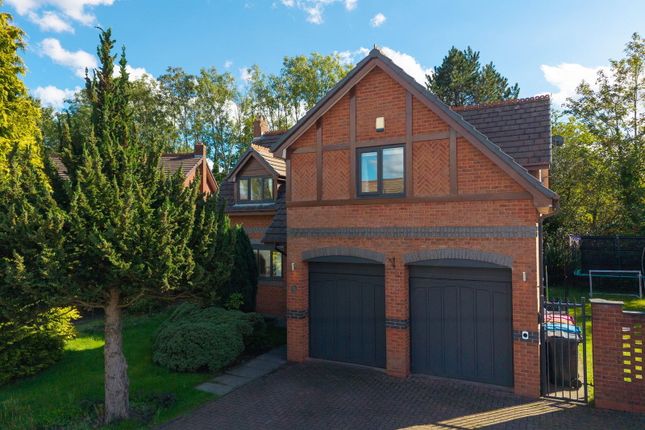 21, Bellpit Close, Manchester photo 3