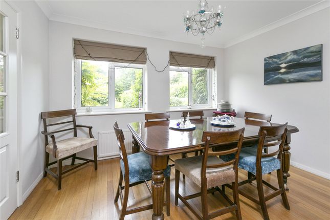 52, Lammas Lane, Surrey photo 4