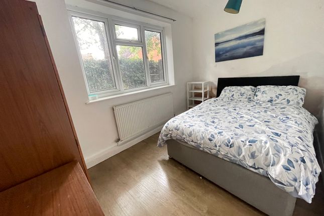 240, 240 Urban Road,  , Doncaster, South yorkshire photo 4