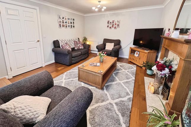 15, Navigation Drive, Glen Parva Leicester photo 3