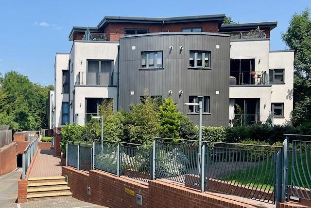 2-bed flat on Woodchester Court, 3, Station Approach, Woodside Park, £395,000