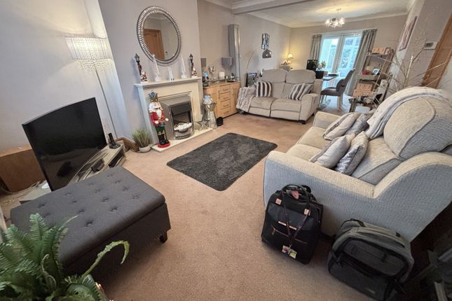 31, Ashton Avenue, Knott End on Sea photo 2