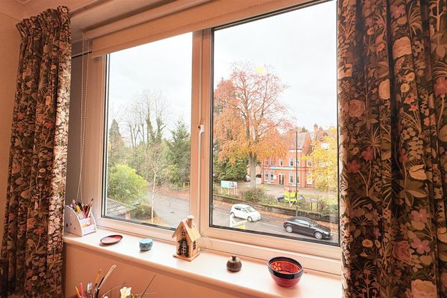 Flat 27 Sorrento Court, Wake Green Road, Birmingham photo 4