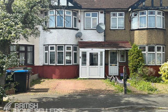 Thumbnail Terraced house for sale in Bramcote Avenue, Mitcham