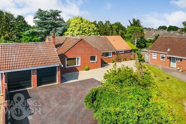 Thumbnail Detached bungalow for sale in Fortune Green, Alpington, Norwich