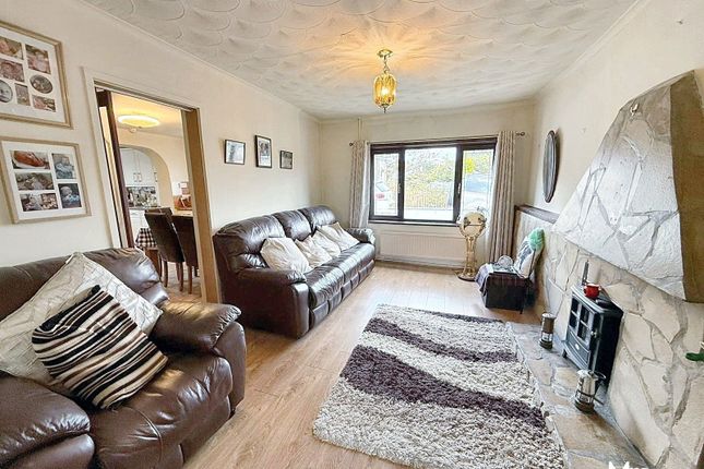 Tynewydd Bungalow, Tynewydd, Neath photo 4
