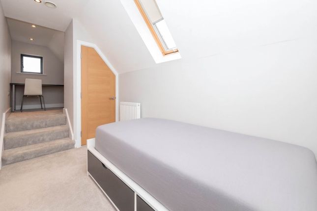 4, Jasmine House, Canterbury photo 3