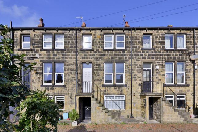 28, Sandhurst Street, Pudsey photo 2