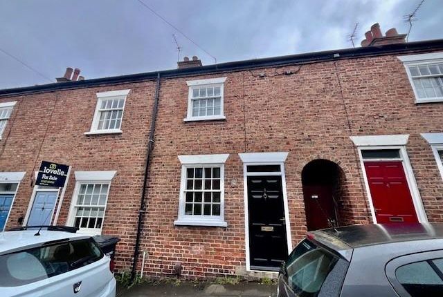 Property to rent in Commercial Road, Louth