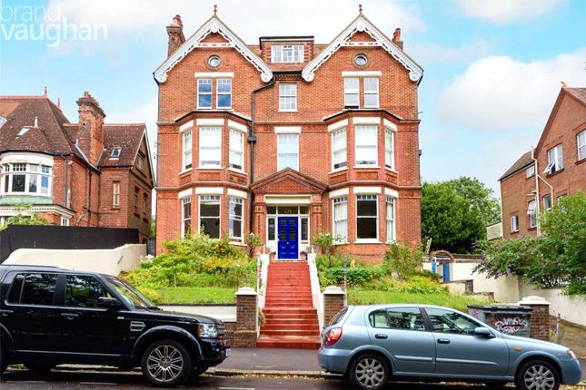 Thumbnail Flat to rent in Preston Park Avenue, Brighton