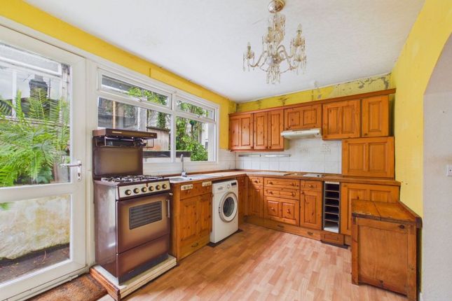75, Lowdale Lane, Whitby photo 3