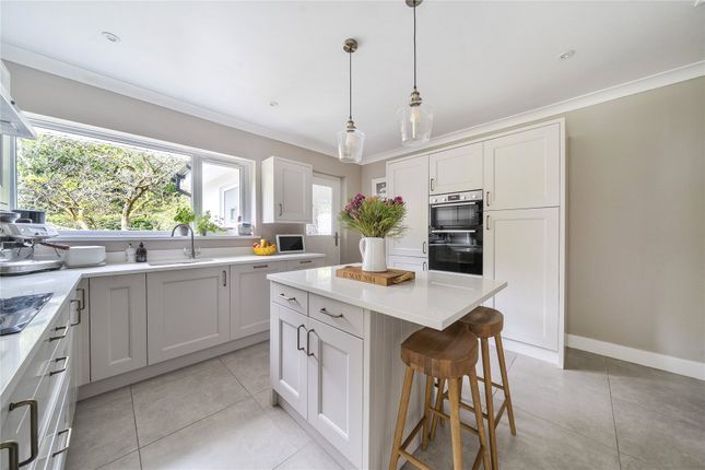 Tuftbury,, Higher Broad Oak Road, West Hill photo 4