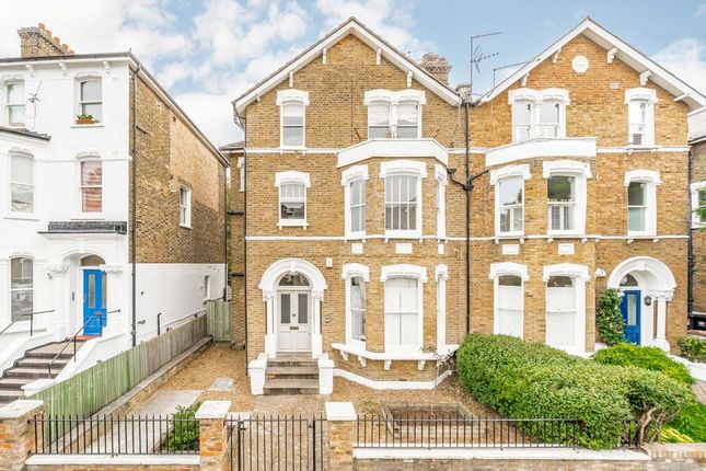 2-bed house on Tyrwhitt Road, London, £600,000