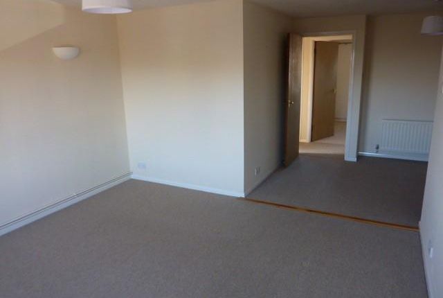 30, The Bindells, Weymouth photo 2