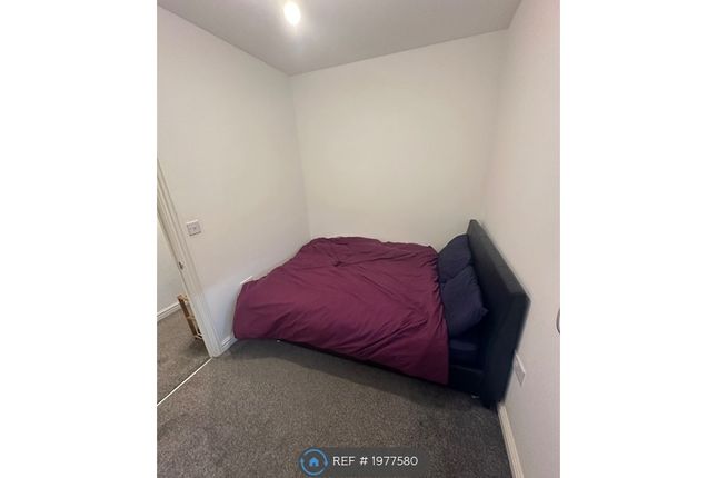 Room to rent in Tuffley Lane, Tuffley, Gloucester