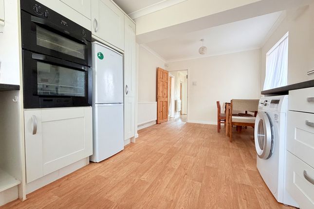 29, Loyd Road, Didcot photo 3