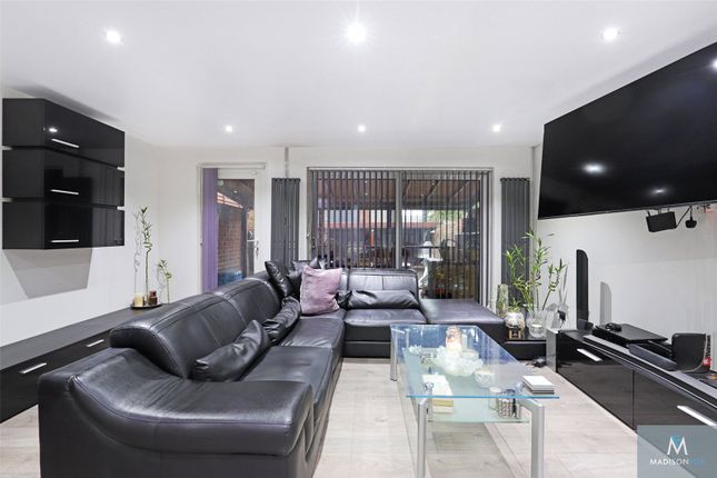 End terrace house for sale in Limes Avenue, Chigwell, Essex