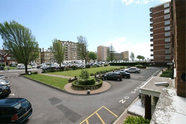 Thumbnail Flat for sale in Coombe Lea, Grand Avenue, Hove, East Sussex
