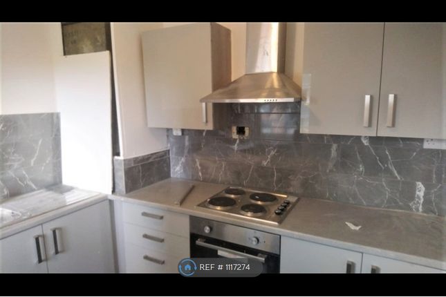 Flat, Blackshaw House Thornbank North, Bolton photo 3