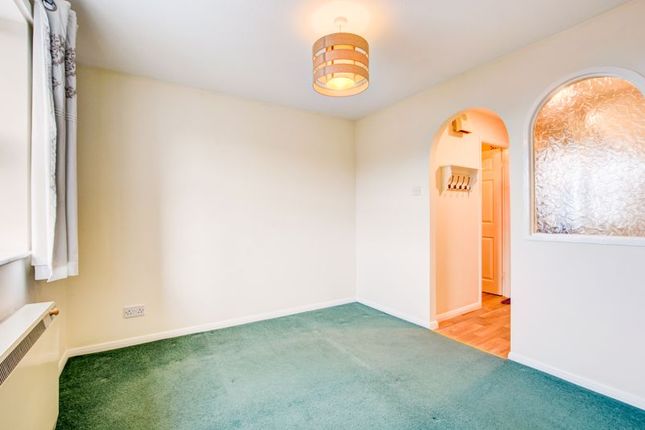 Flat for sale in Keepers Court, Crescent Avenue, Whitby