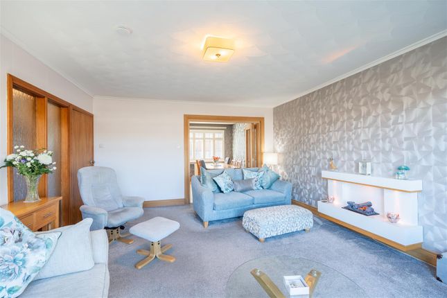 118, Mill Road, Motherwell photo 4