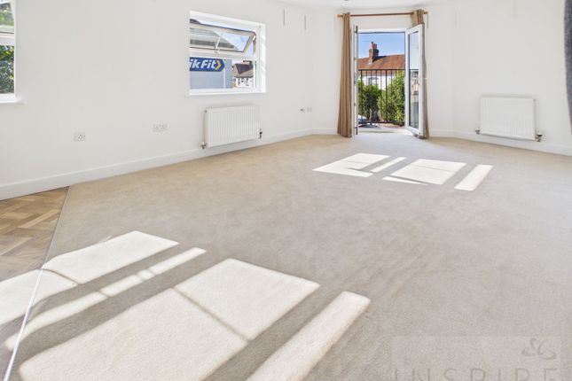 4 Jaratt Court, Horsham photo 3