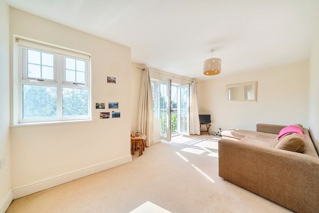 Bramshott Place, Fleet photo 4