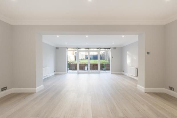 Thumbnail Terraced house to rent in Harley Road, Belsize Park