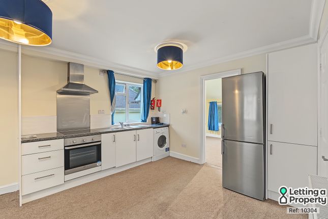 Bassett Heath Avenue, Southampton photo 5