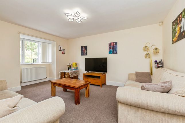 16, Fairfalls Terrace, Durham photo 2