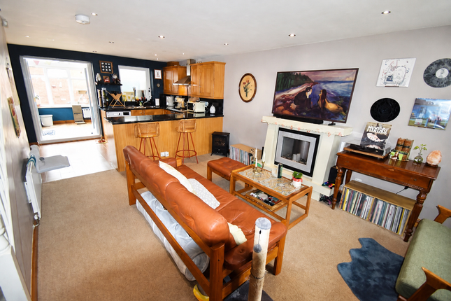 39 Walkmill Crescent, CARLISLE photo 5