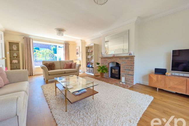 1, Bentlif Close, Maidstone photo 2