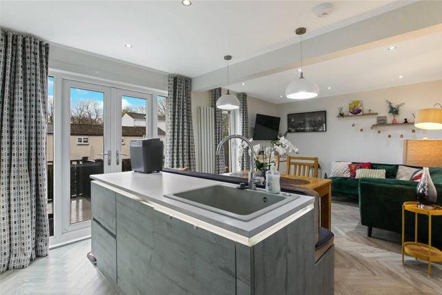 44, Parksail Drive, Renfrewshire photo 3