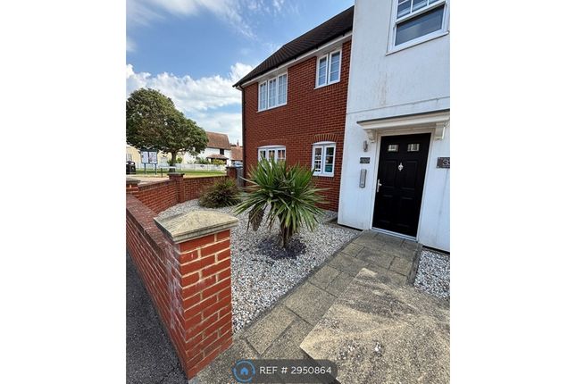 Flat, The Old Fire Station High St, Canterbury photo 2