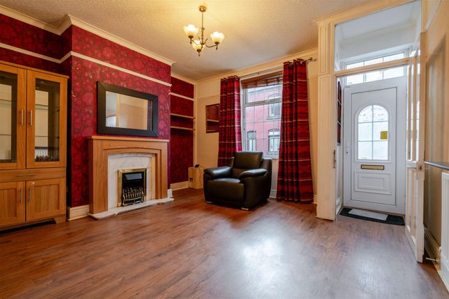 14, Selwyn Street, Leigh photo 4